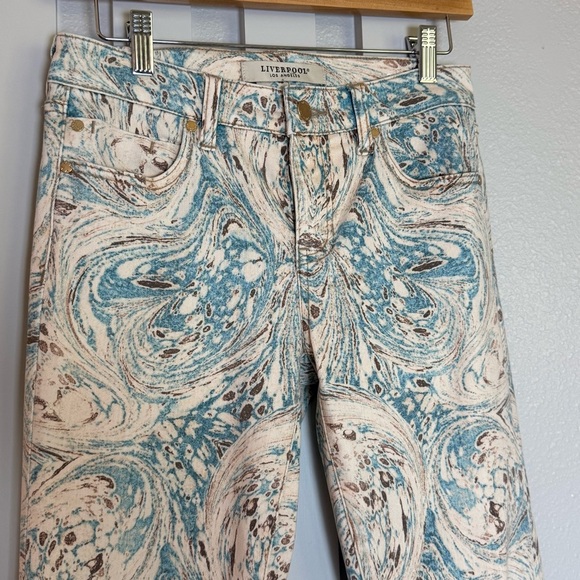 Liverpool Los Angeles Hannah Crop Flare Marble Print Jeans Size 2 - Picture 3 of 11
